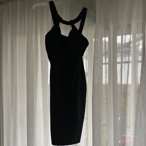 Elegant Black Sleeveless Dress